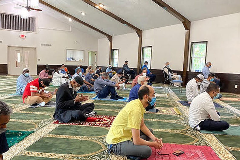 New mosque in former Merriam church has sign vandalized in first month