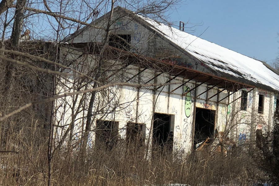 Overland Park abandoned warehouse