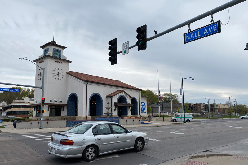 Johnson Drive and Nall Avenue intersection