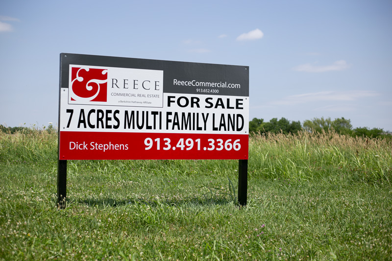 Meadowlark Apartments