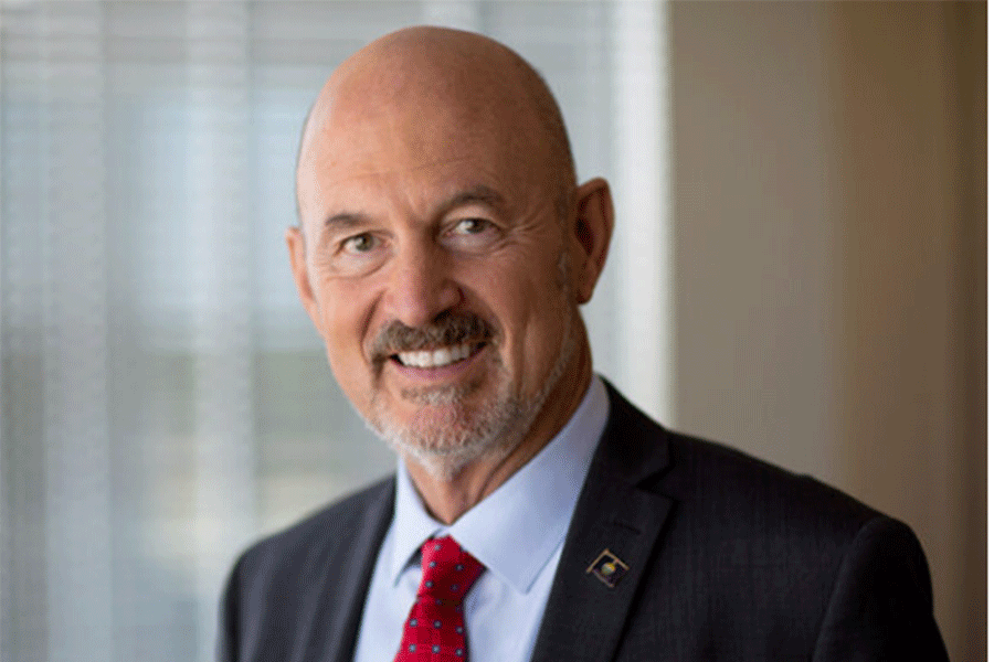 Ken Selzer is running for Johnson County chairman.