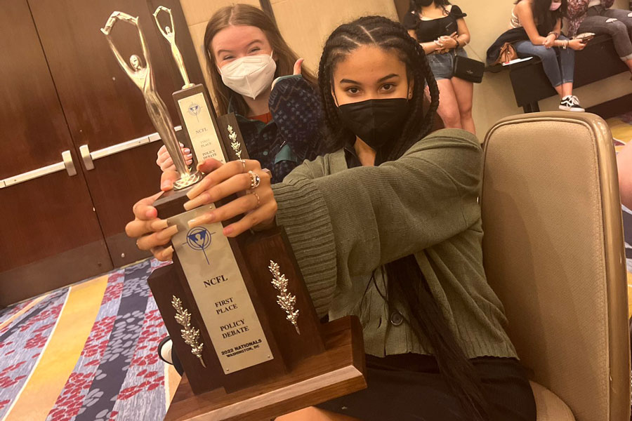 SM South debate national champs