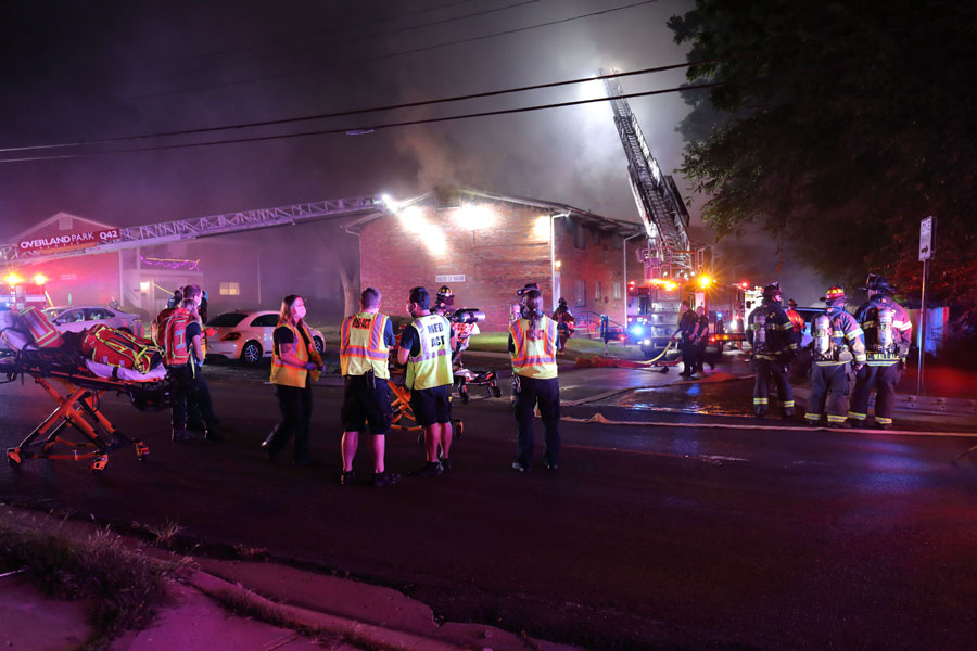 Fire destroys Overland Park apartment building, displaces 15 residents