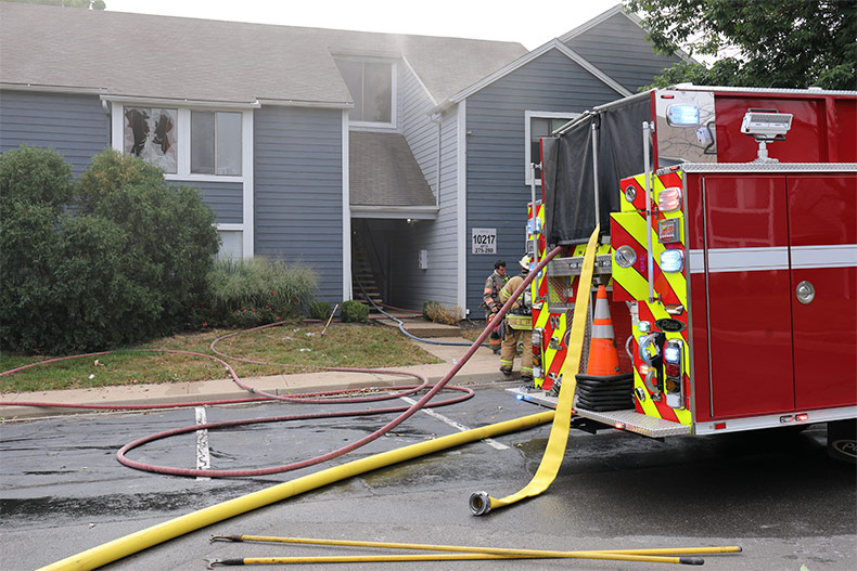 Overland Park apartment fire displaces 16 residents Tuesday