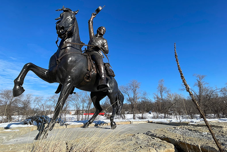 A new bronze statue of Wild Bill Hickok in Shawnee.
