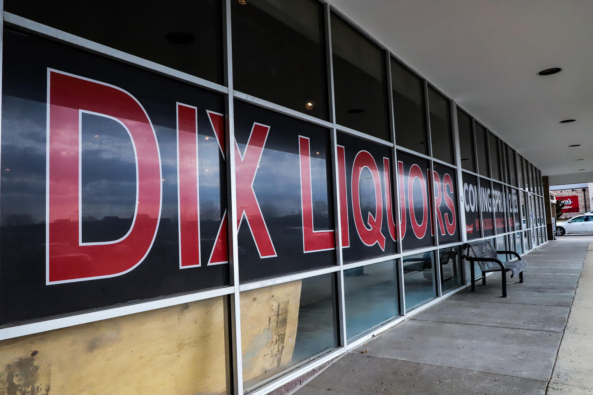Dix Liquors will open its new Lenexa Mid-Century-themed shop later this year in the Oak Park area. It closed its Roeland Park location earlier this year.