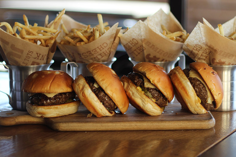 5 to try burgers BRGR Prairie Village