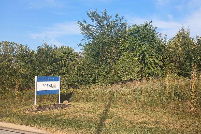 Canyon Creek Apartments site