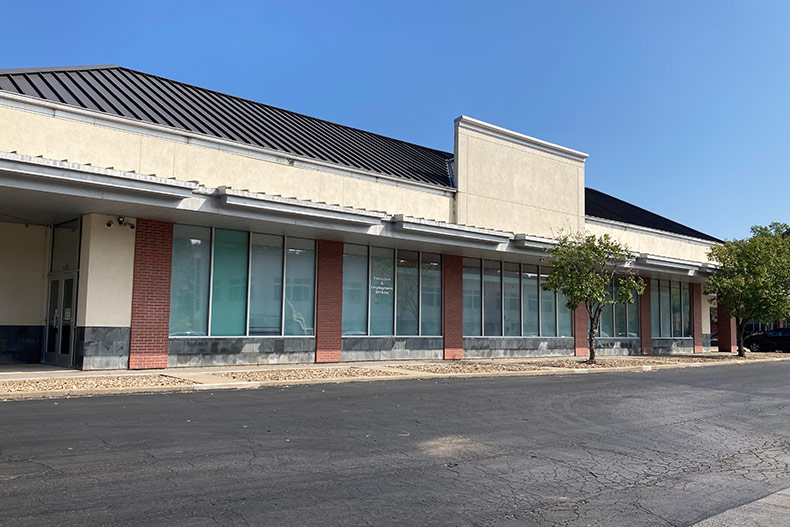 A currently vacant building where Alsuper Mexican Market has signed a lease in Shawnee.