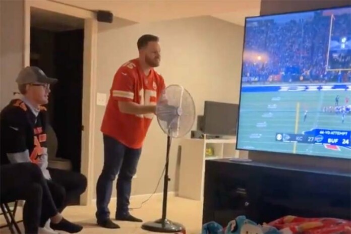 Colby Rainey Chiefs fan trick