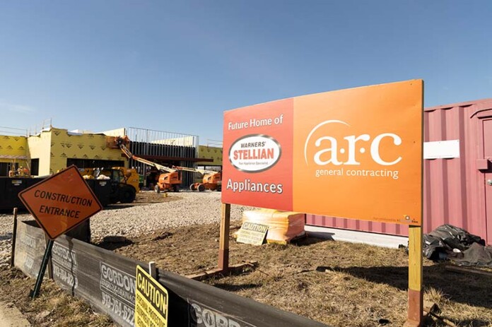 Leawood Warners Stellian