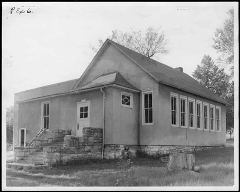 Members of the Philadelphia Missionary Baptist Church are raising money to restore their building, the old Walker School, so that it resembles the school in the early 1900s.