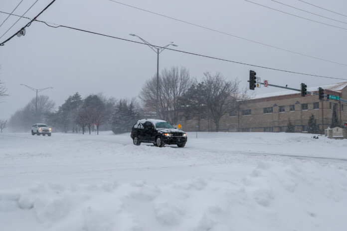 overland park snow map