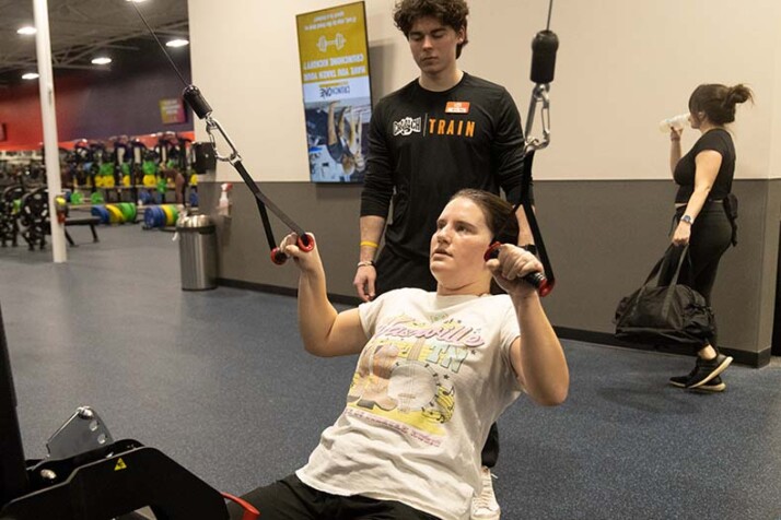 Crunch Fitness Olathe