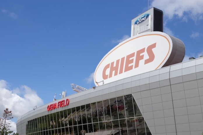 The Chiefs, Royals or both could come to Kansas under the state’s proposal.