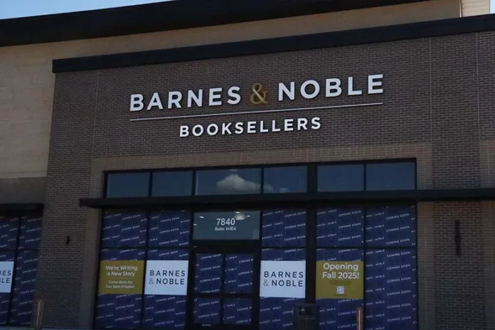Bookseller Barnes & Noble opening soon at Overland Park's Bluhawk
