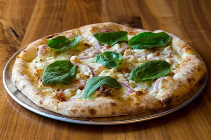 Olathe Smokin' Oak Pizza