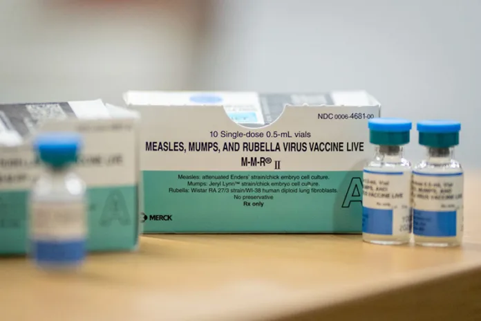 With children across Kansas returning to school next week, health officials are urging parents to consider the measles, mumps and rubella vaccination. The state hasn't had any new measles cases reported in about three weeks.