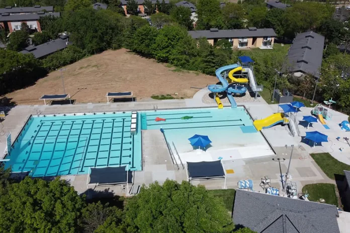 The Roeland Park Aquatic Center. Photo via city of Roeland Park Facebook page.
