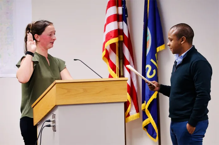 Victoria McMoran is resigning from her city council seat mid-term. Above, her swearing-in ceremony in December 2023.