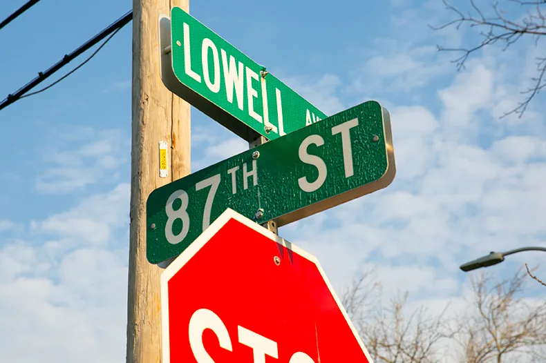 The 87th Street and Lowell Avenue intersection in Overland Park. Photo credit Juliana Garcia.