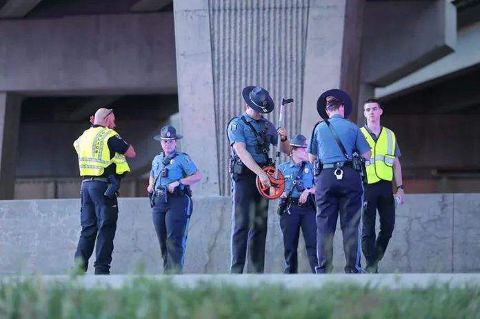 Gardner man killed in motorcycle crash on I-35 in Olathe