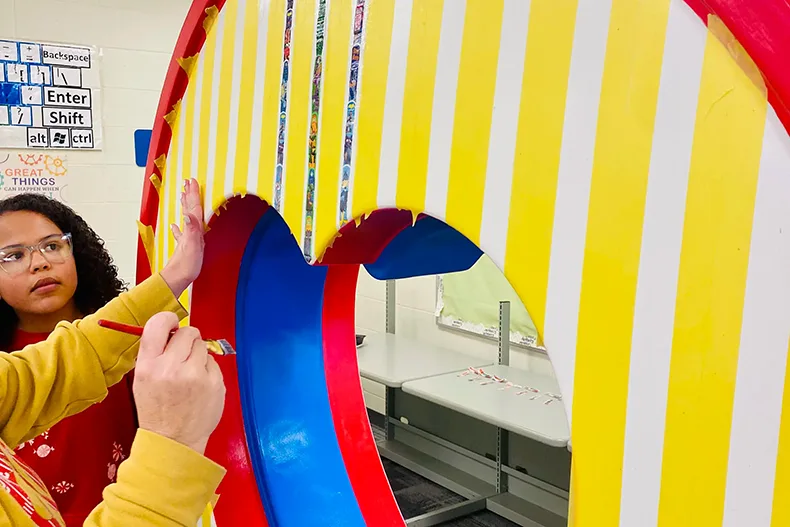 Lindsay Frack painting "Noah's Legacy."