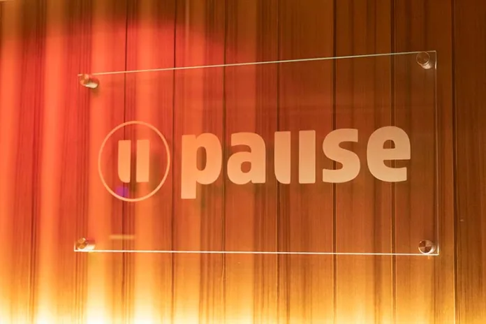 Pause Fairway open
