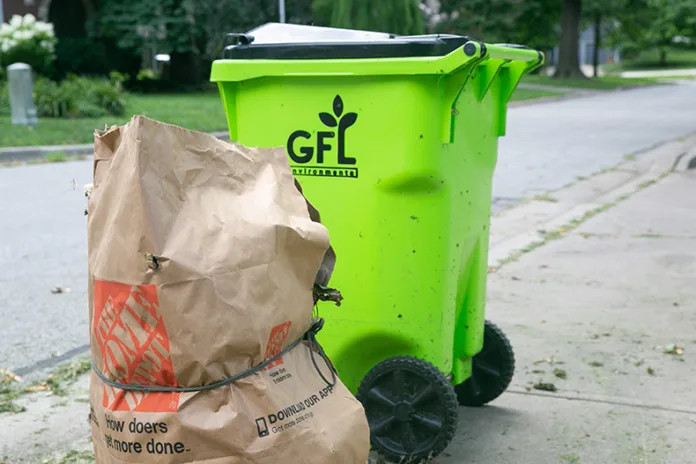 A GFL Environment bin outside of a Merriam home on July 17. Photo credit Juliana Garcia.
