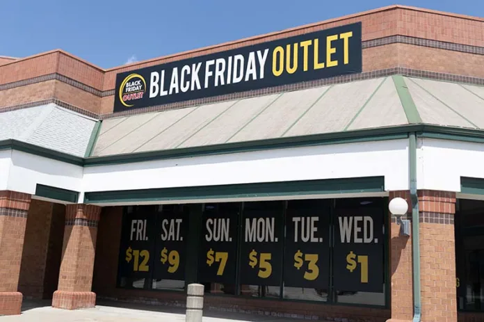 Black Friday Outlet Shawnee