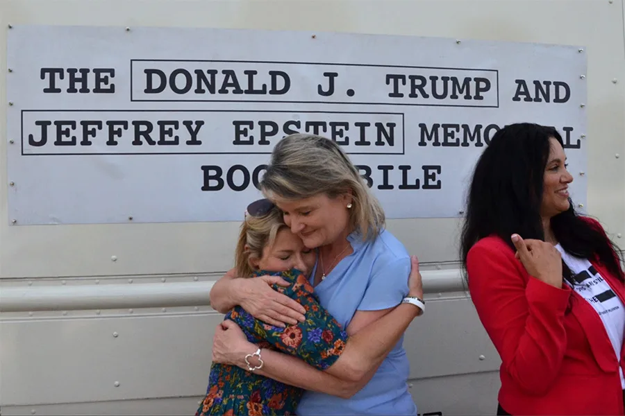 Epstein survivors Dani Bensky (left) and Sharlene Rochard (right) met with Democratic nominee for governor Cindy Holscher (center) Sept 17. 