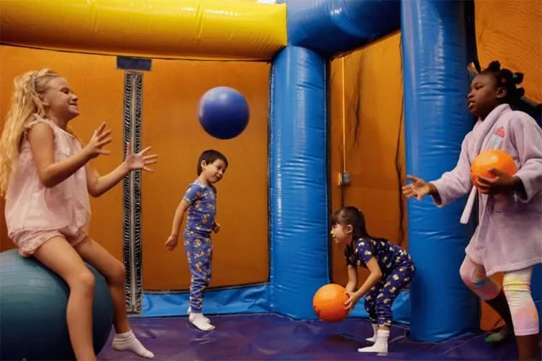 Pump it Up, known for bouncy birthday parties, closes in Overland Park