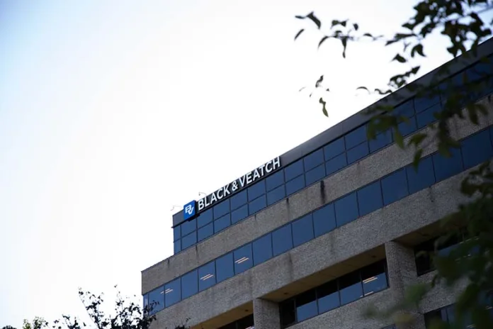 Black & Veatch's existing headquarters in central Overland Park.