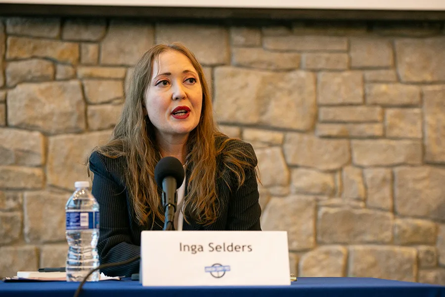Inga Selders is seeking the mayoral seat in Prairie Village.