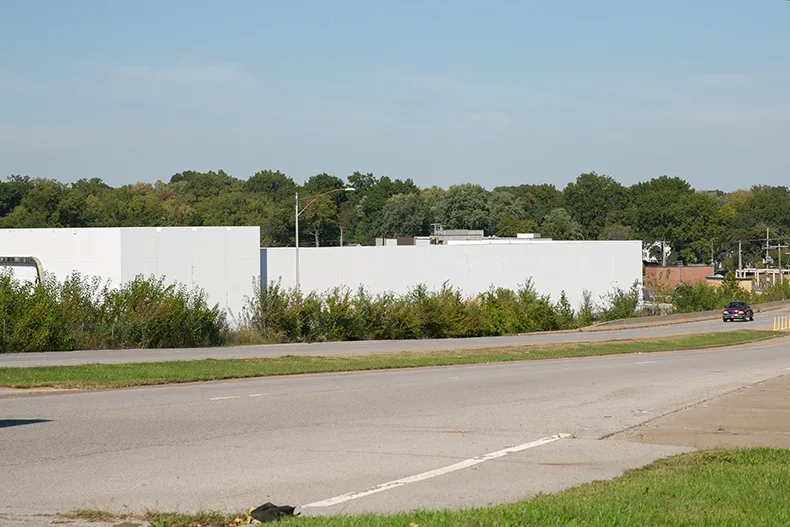 Mission Gateway from Roeland Drive and Shawnee Mission Parkway in October 2026. Photo credit Juliana Garcia.